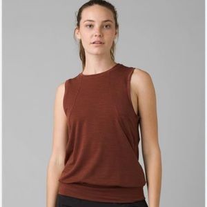 Prana Size Large rust colored tank